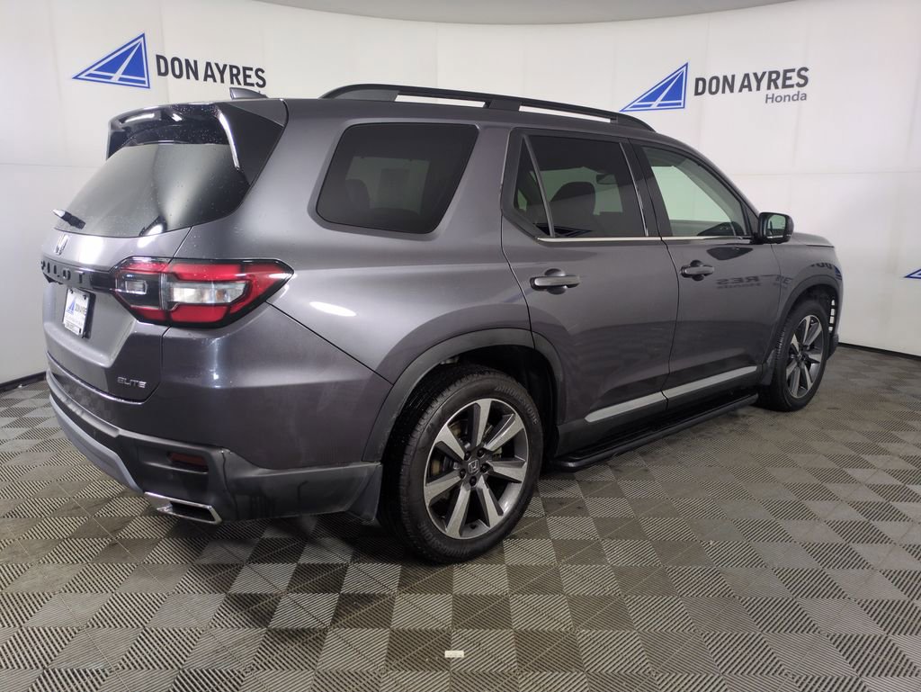 Certified 2024 Honda Pilot Elite image 9