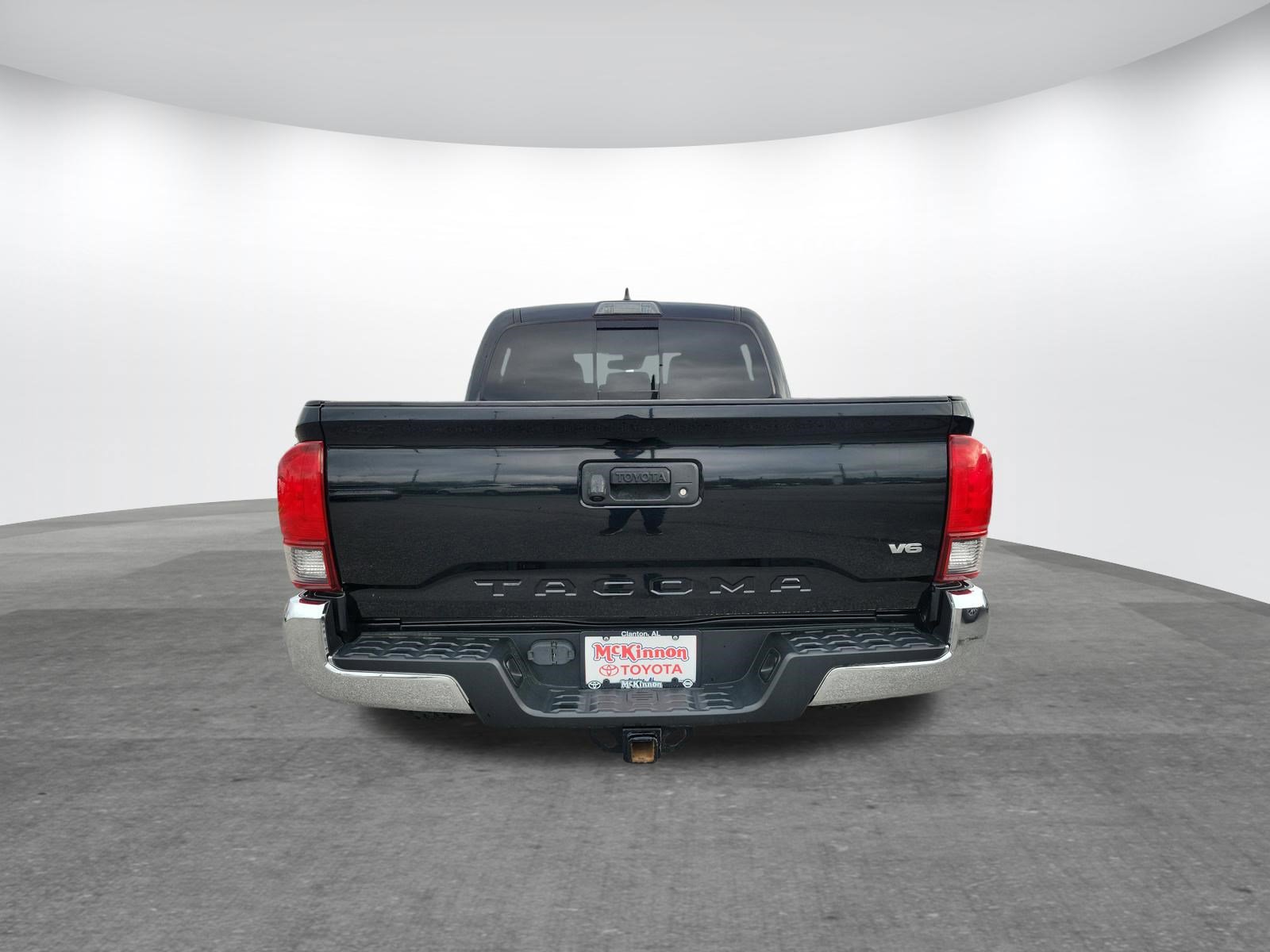 Used 2018 Toyota Tacoma TRD Off-Road image 6