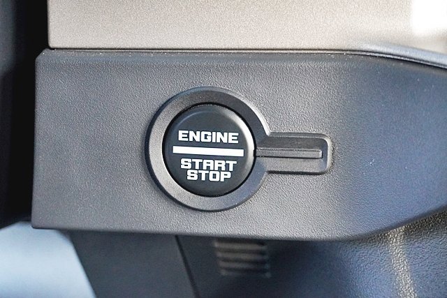 Used 2025 Ford Bronco Outer Banks image 29