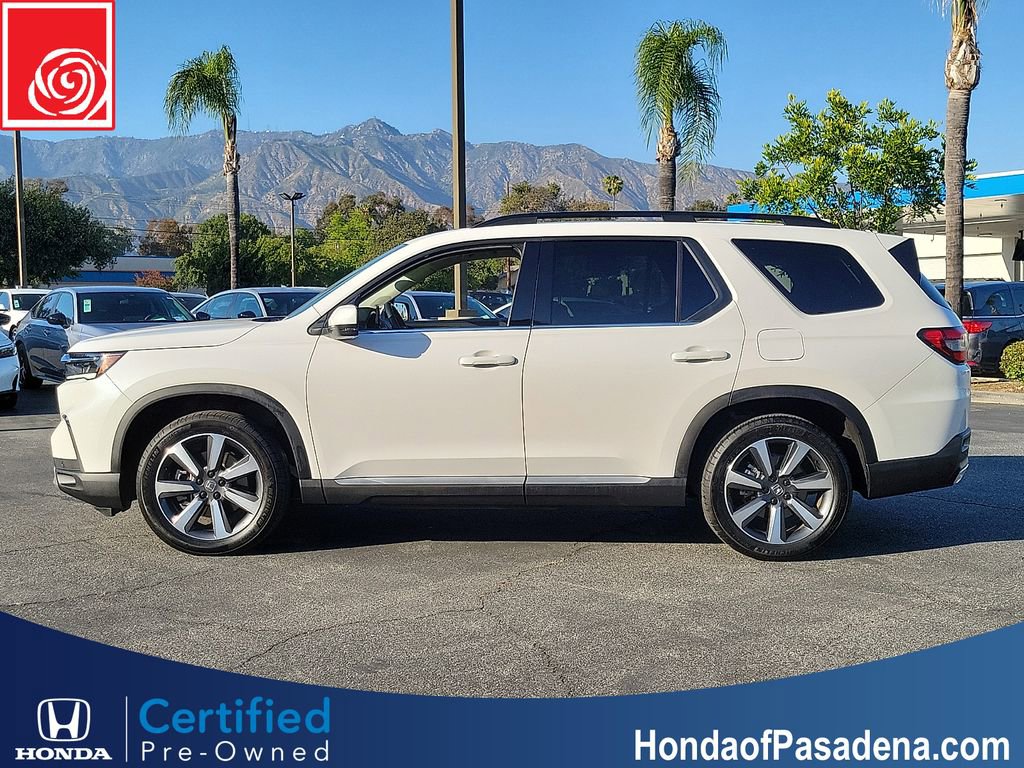 Certified 2023 Honda Pilot Touring image 6