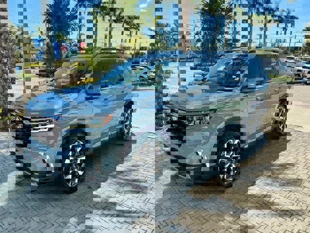 Used 2023 Honda Pilot Touring image 3