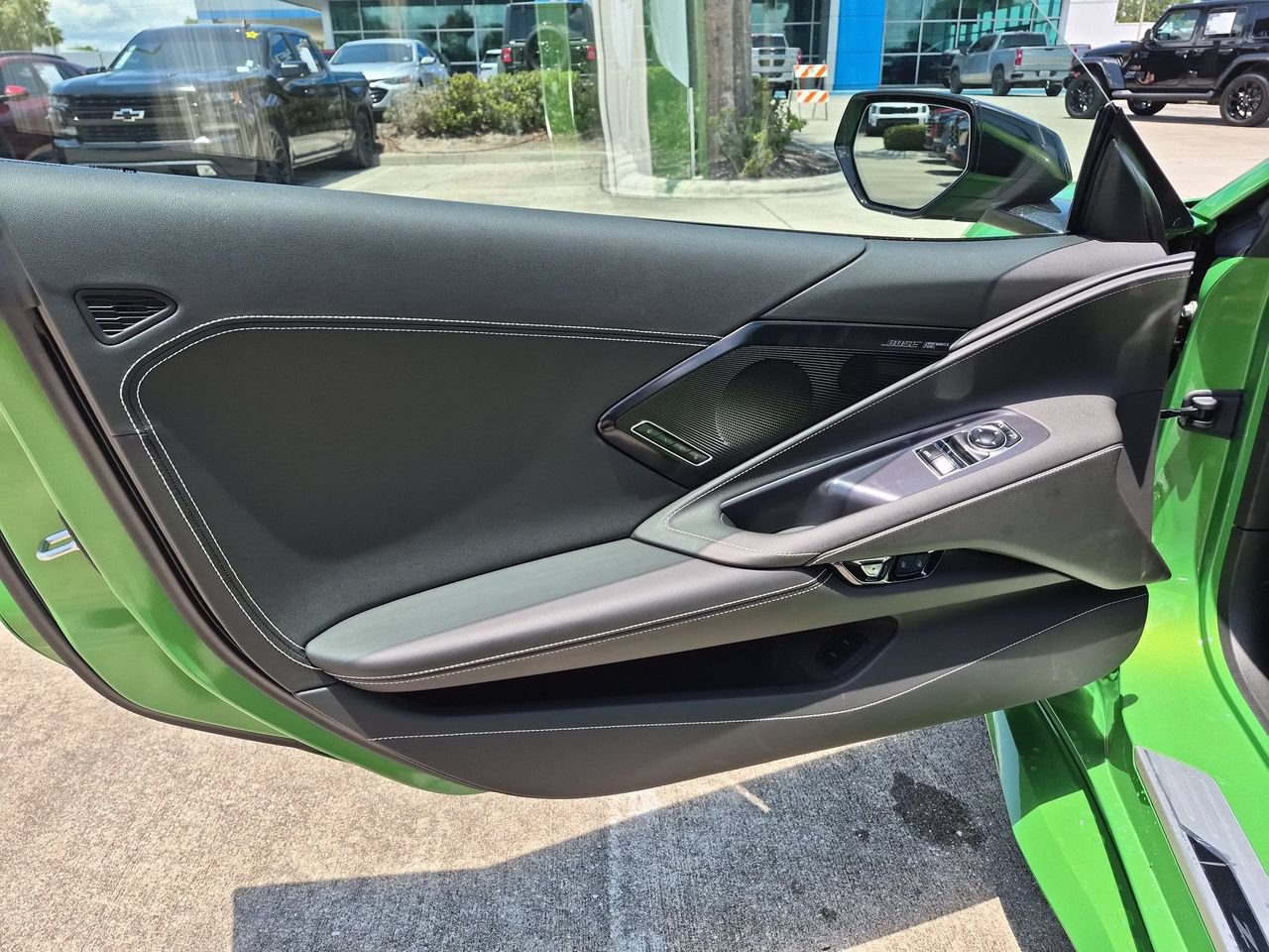 New 2026 Chevrolet Corvette Z06 w/ Stealth Interior Trim Package RWD image 18