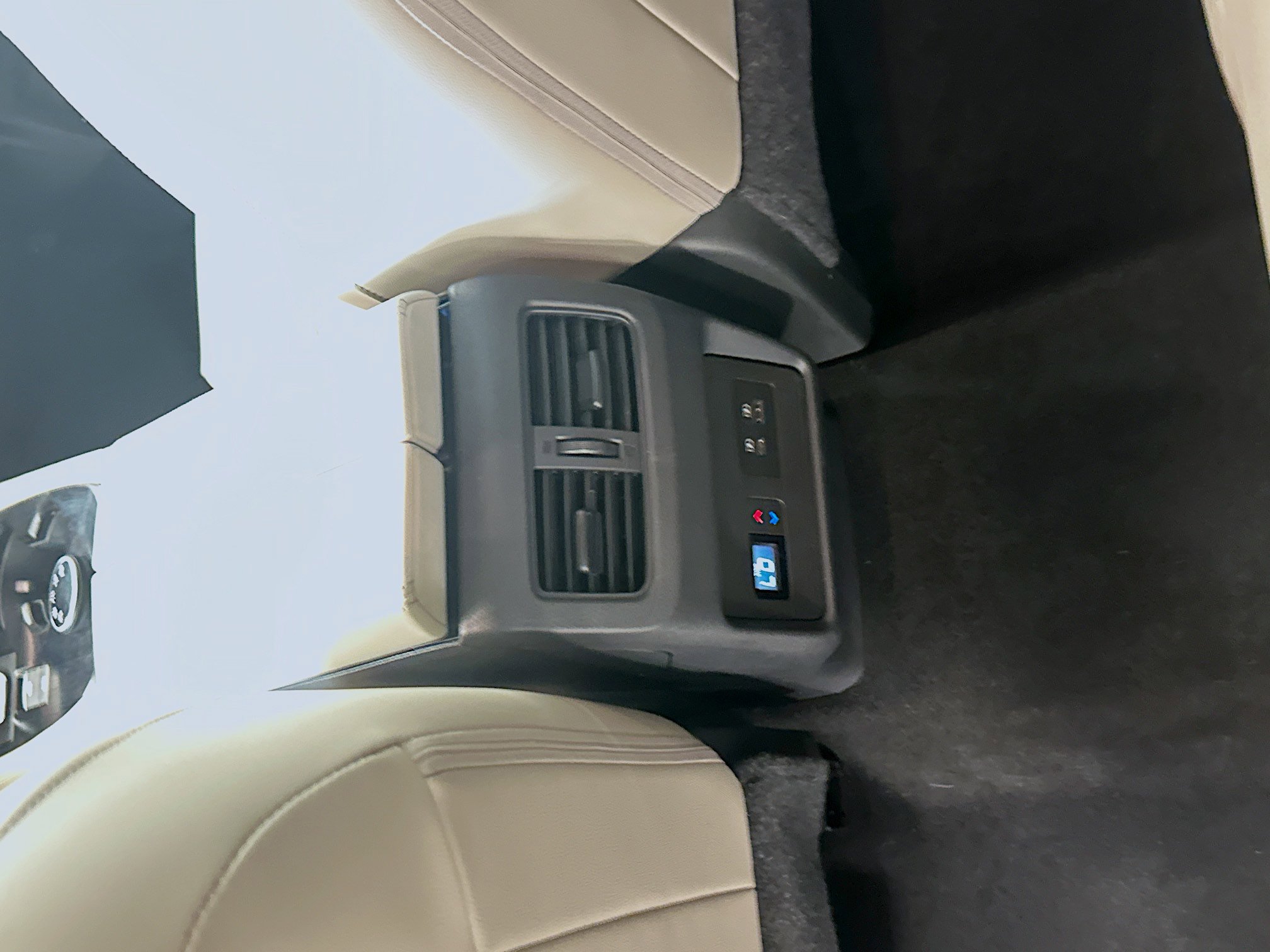 Used 2023 Nissan Rogue SL w/ SL Premium Package image 28