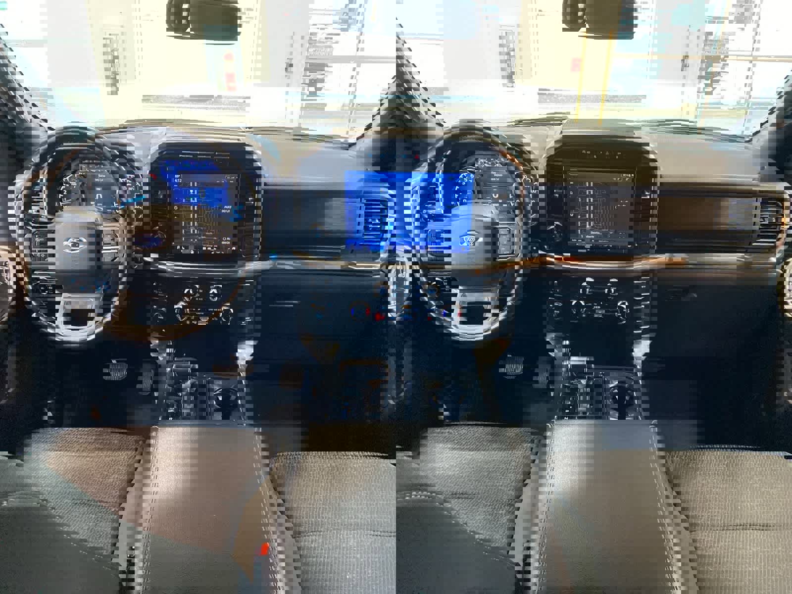 Used 2023 Ford F150 XLT w/ Equipment Group 302A High image 14