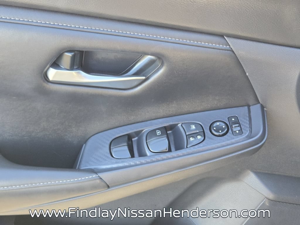 Used 2024 Nissan Sentra SV FWD image 20