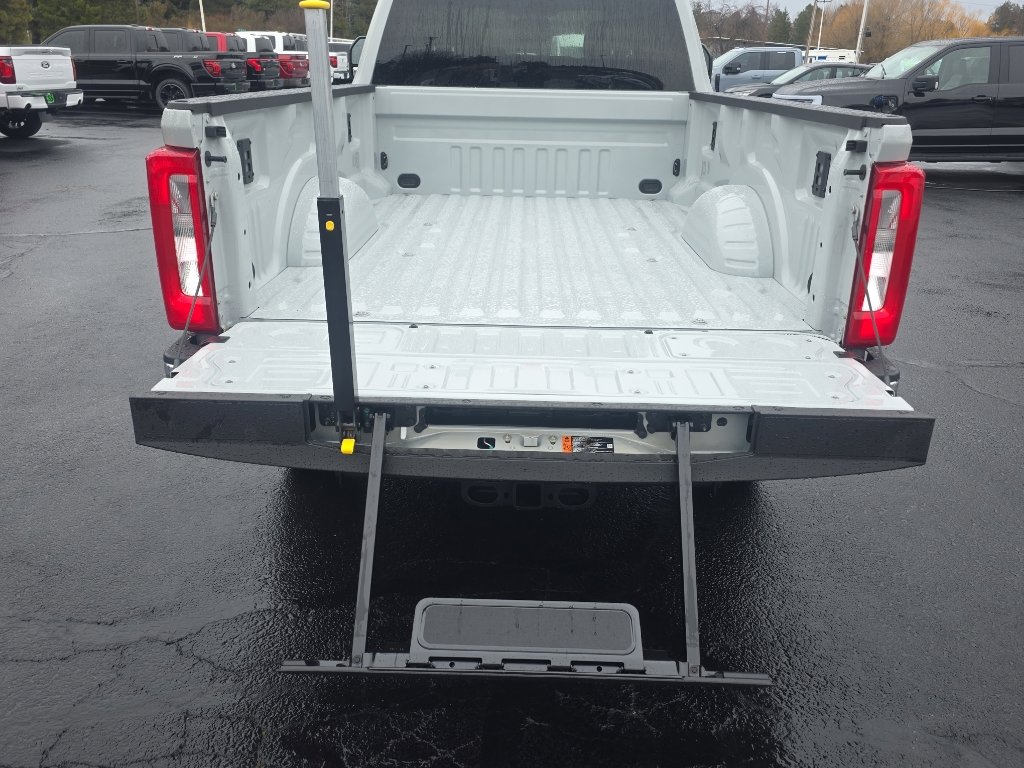 New 2026 Ford F350 XLT image 11