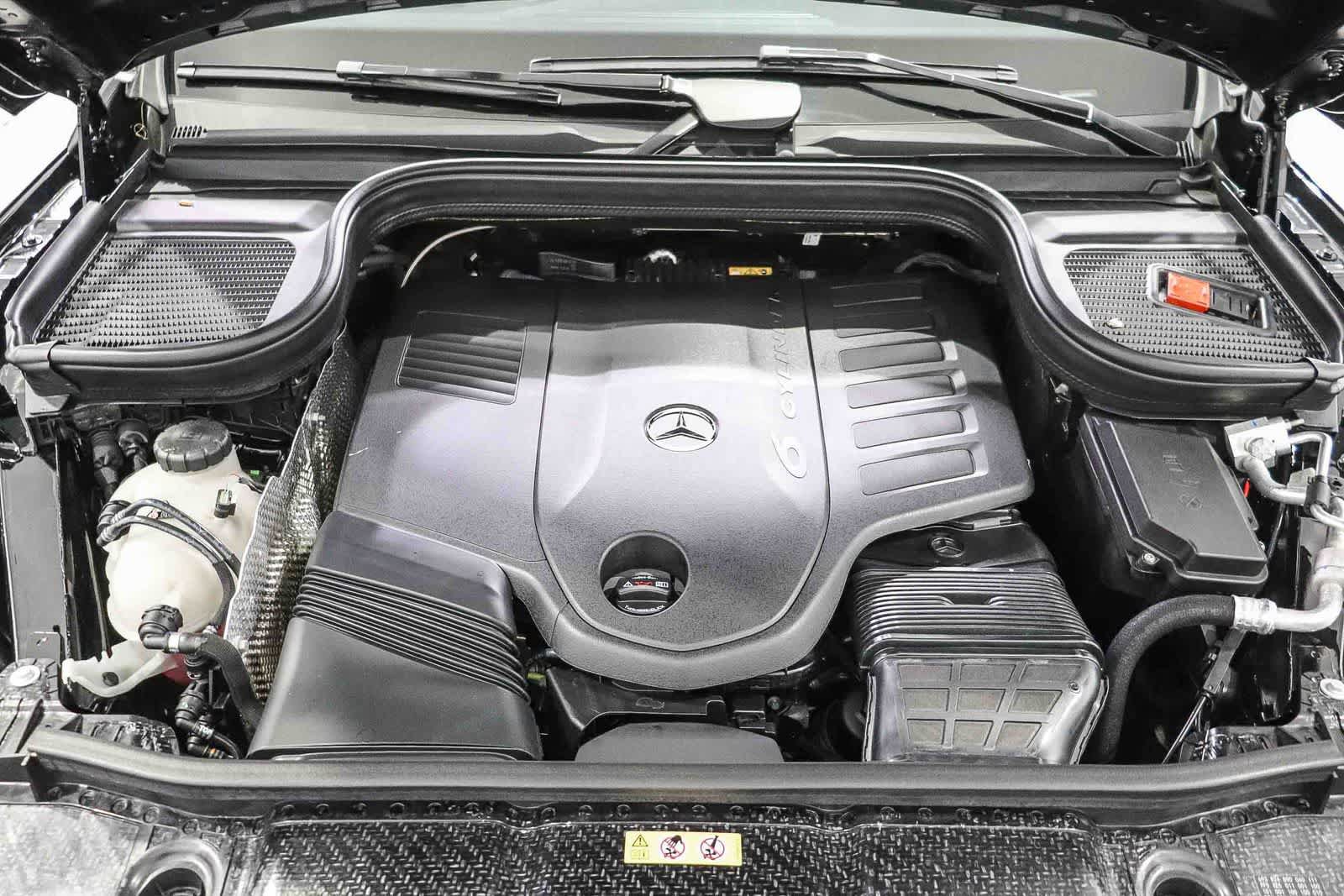 Certified 2025 Mercedes-Benz GLS 450 4MATIC image 27