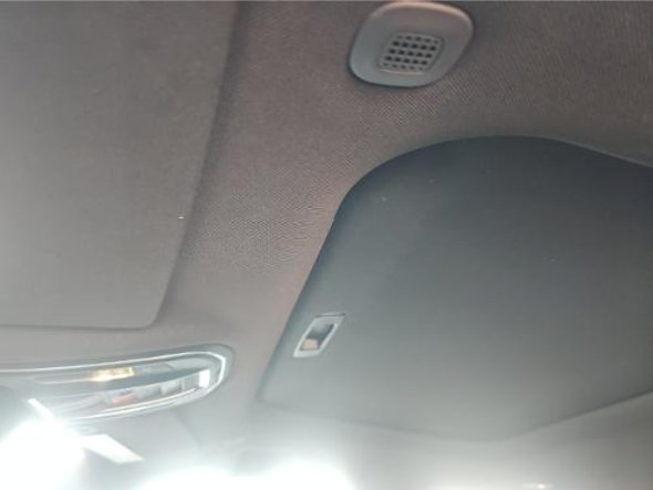 Used 2025 Jeep Grand Cherokee Altitude RWD image 7