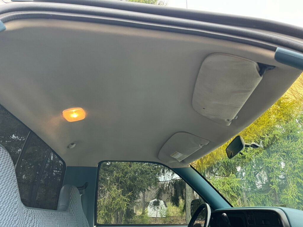 Used 1997 Dodge Ram 2500 Truck 4x4 Regular Cab image 30