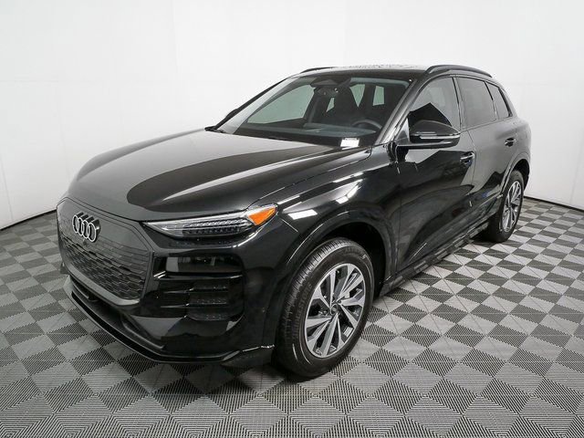 Used 2025 Audi Q6 e-tron Prestige w/ Black Warm Weather Package video 1