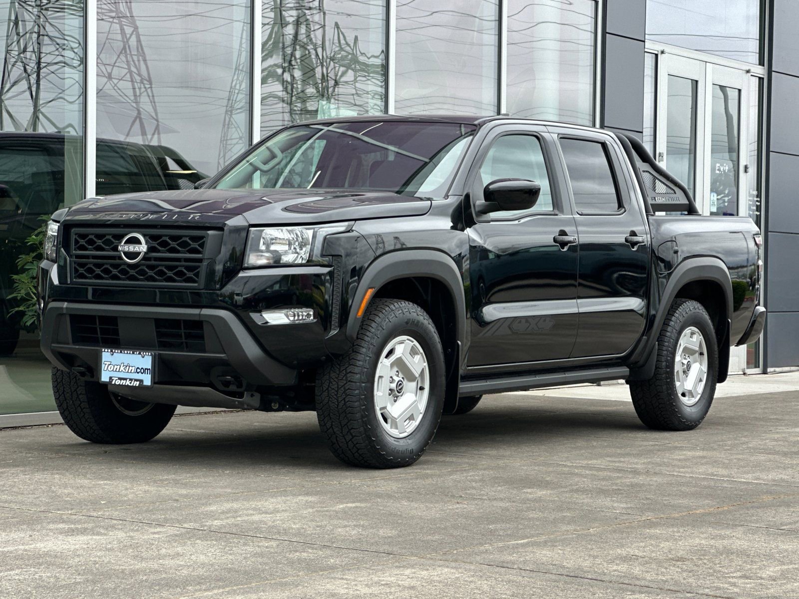 Used 2024 Nissan Frontier SV w/ Hardbody Edition image 7
