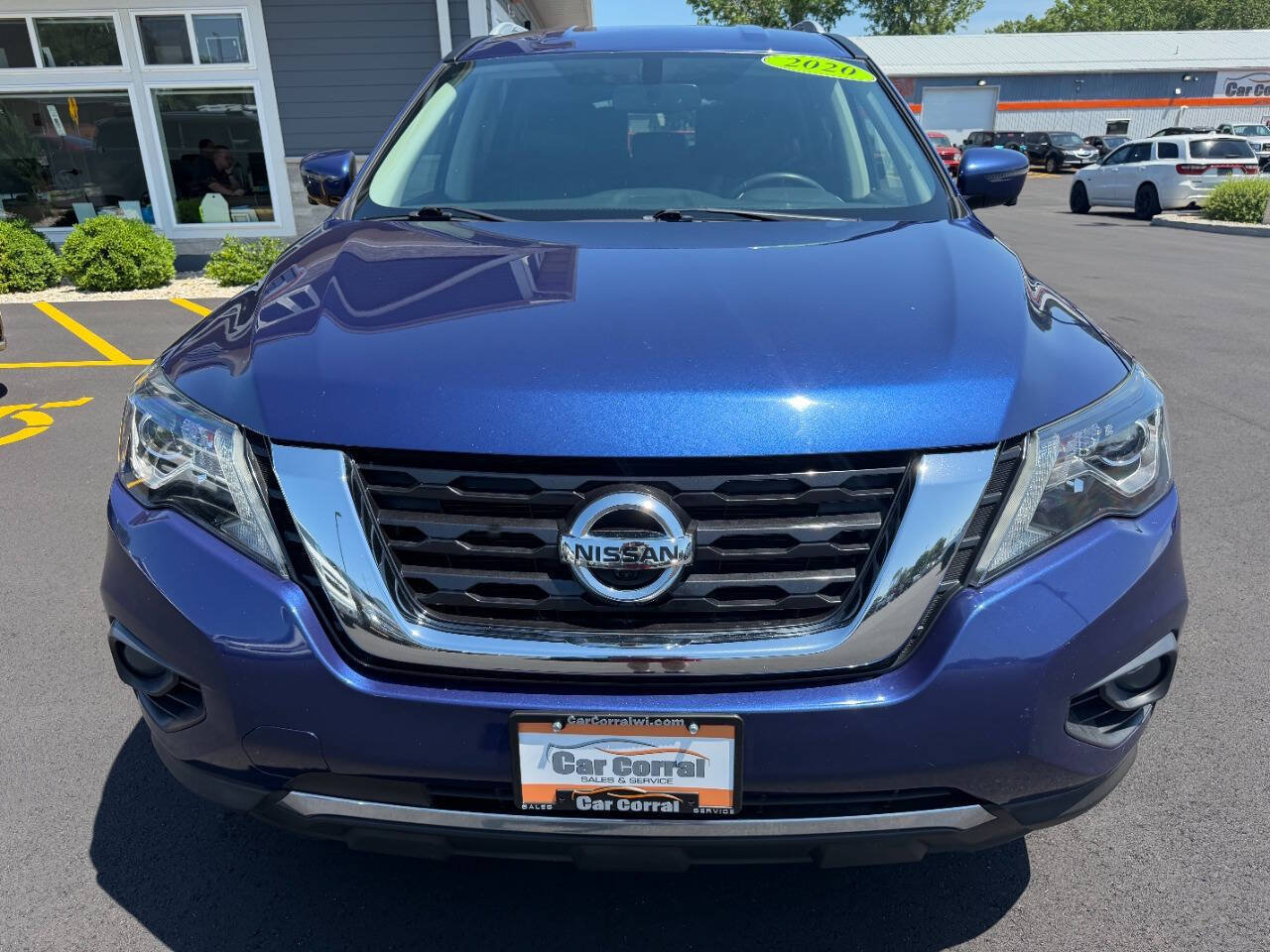 Used 2020 Nissan Pathfinder SL FWD image 8