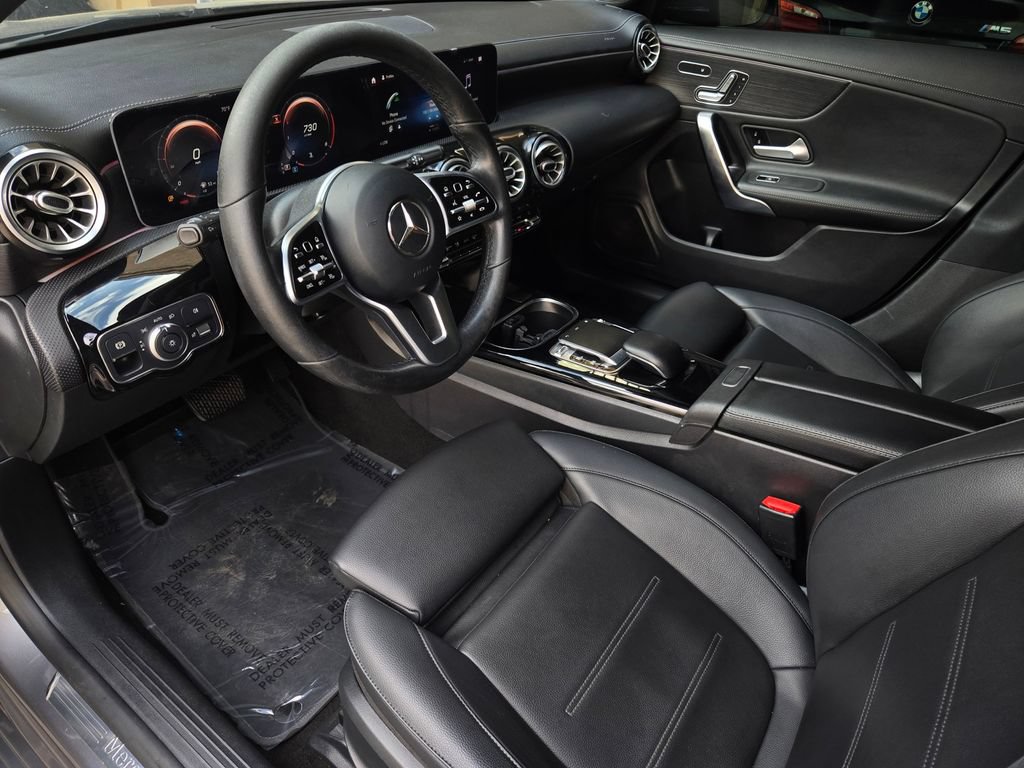 Used 2020 Mercedes-Benz CLA 250 image 10