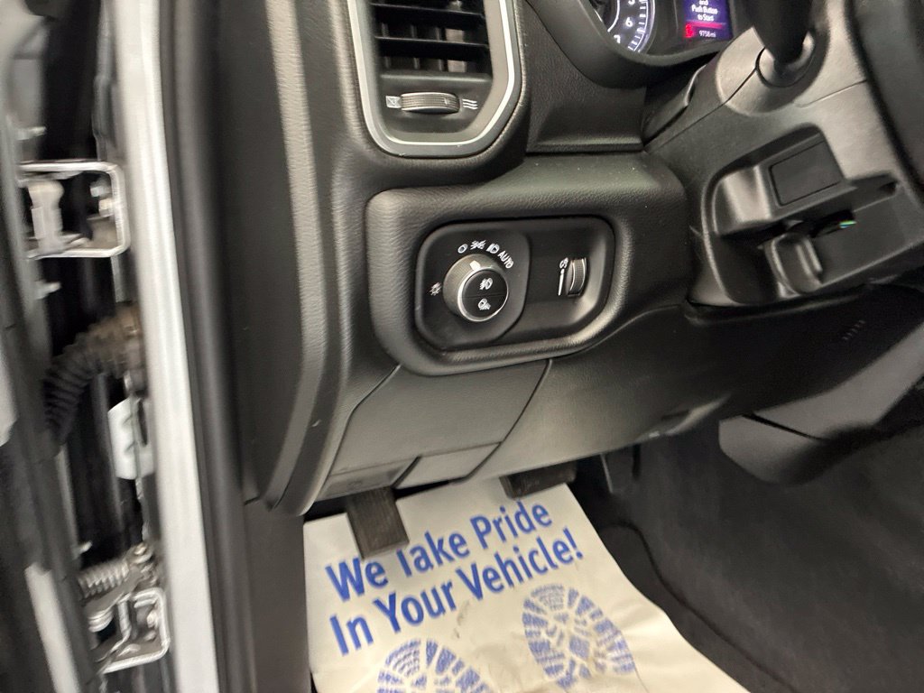 Certified 2026 RAM 2500 Big Horn AWD/4WD image 15