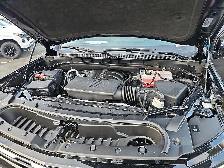 New 2026 Chevrolet Tahoe High Country w/ Sun And Tow Package image 25