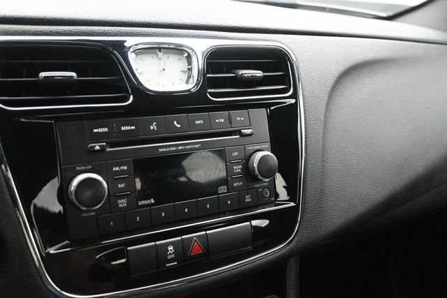 Used 2014 Chrysler 200 Touring w/ 200 S Group FWD image 29