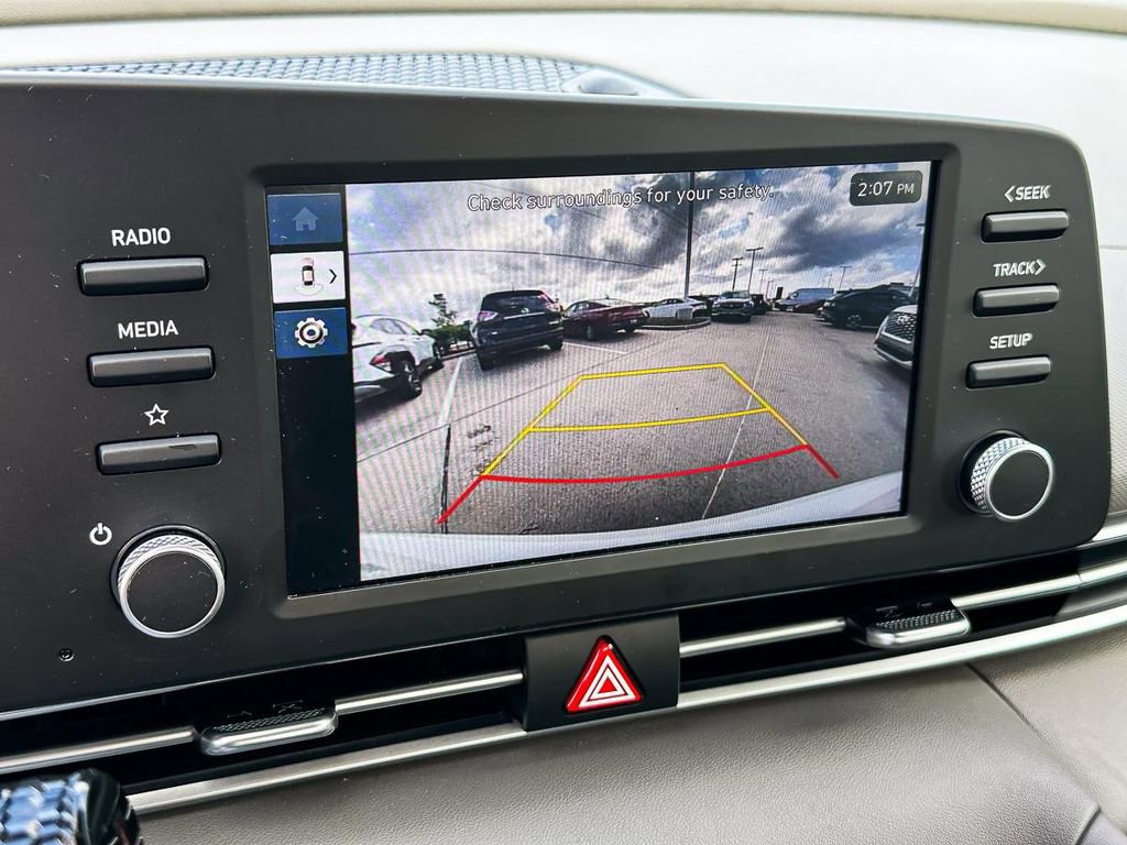 Used 2025 Hyundai Elantra Sport w/ Cargo Package image 18