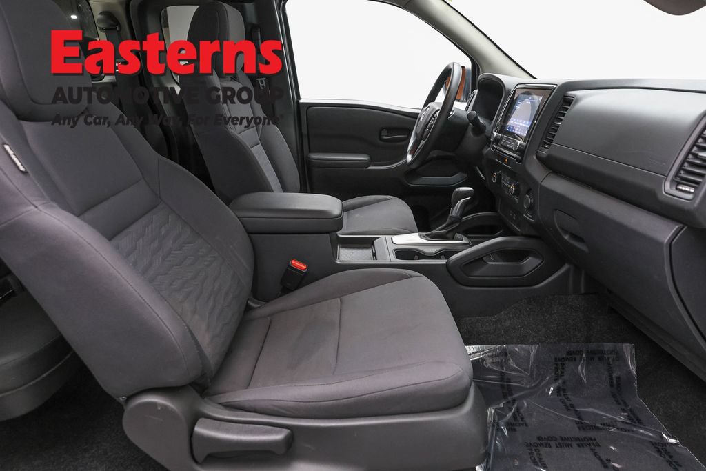 Used 2022 Nissan Frontier S RWD image 21