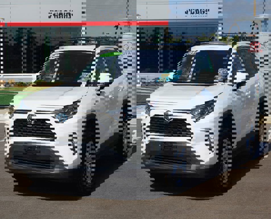 Used 2019 Toyota RAV4 XLE image 24