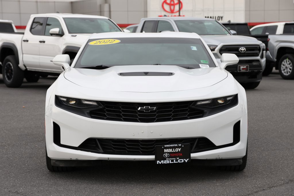 Used 2022 Chevrolet Camaro LT w/ Technology Package image 5