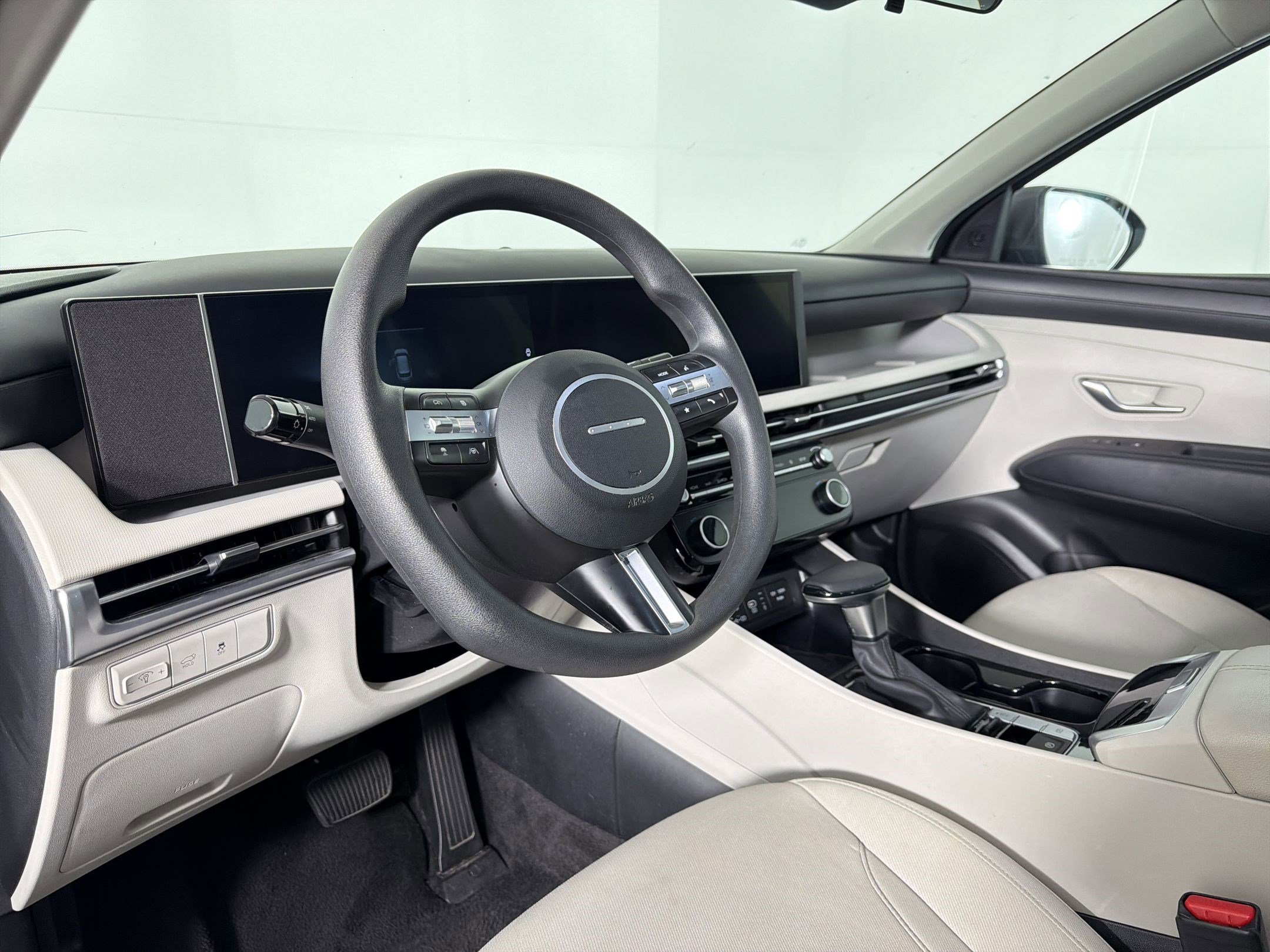 Used 2025 Hyundai Tucson SEL image 4