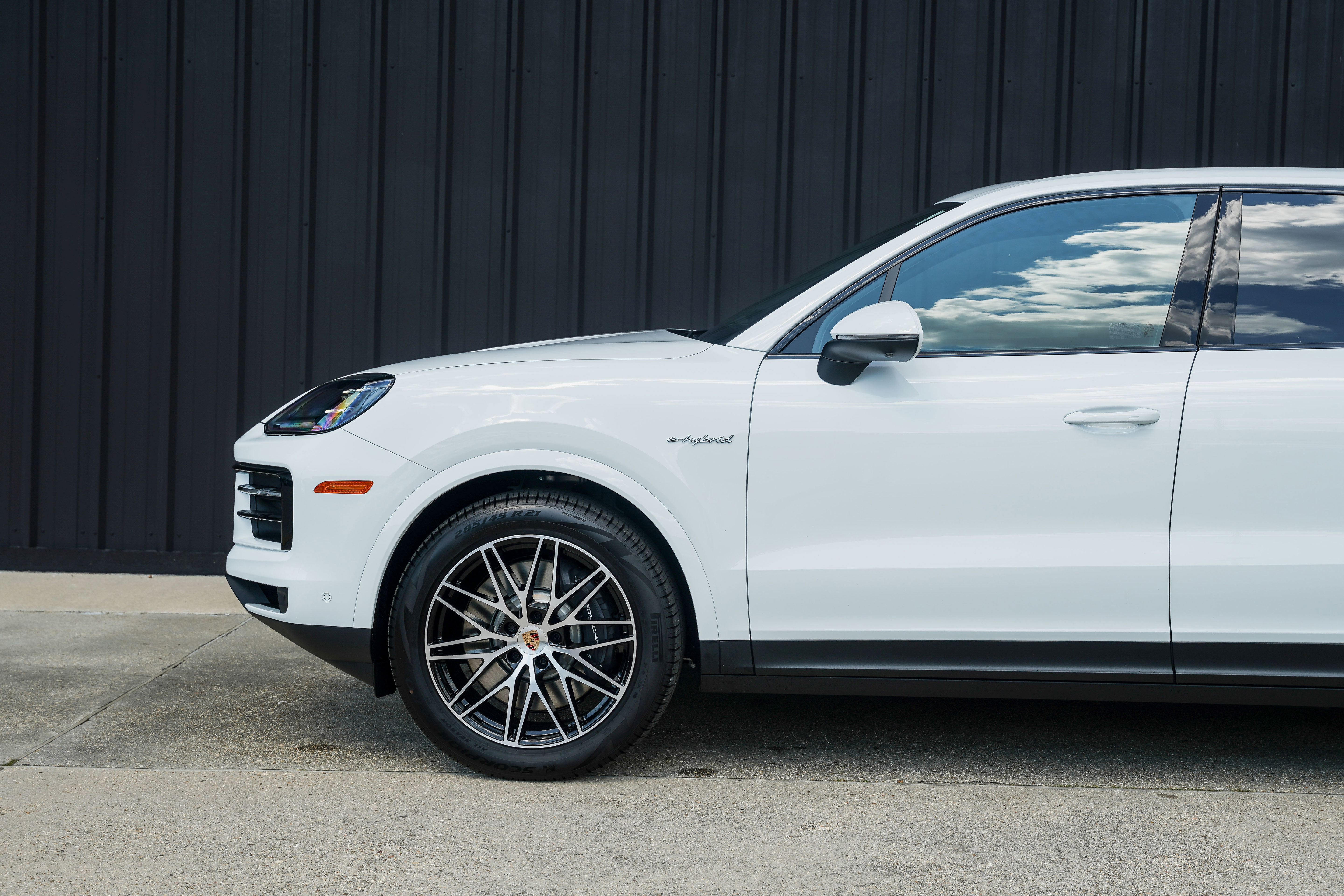 New 2026 Porsche Cayenne E-Hybrid AWD/4WD image 12