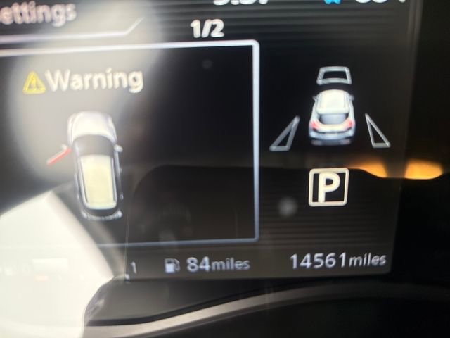 Used 2023 Nissan Kicks SR w/ SR Premium Package image 13