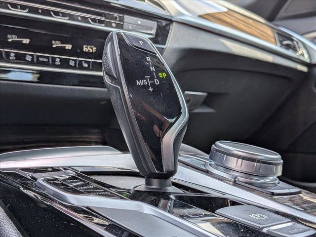 Used 2019 BMW 530i xDrive w/ Convenience Package image 14