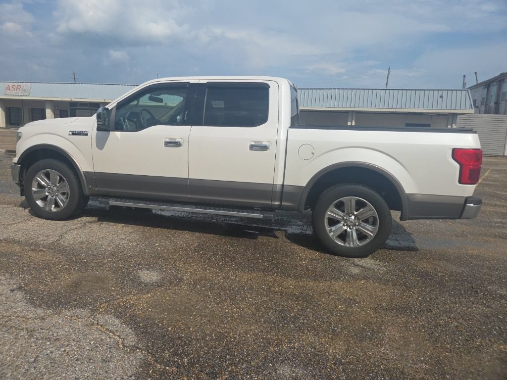 Used 2019 Ford F150 Lariat w/ Equipment Group 502A Luxury RWD image 10