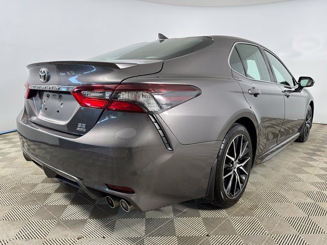 Used 2022 Toyota Camry SE AWD/4WD image 13