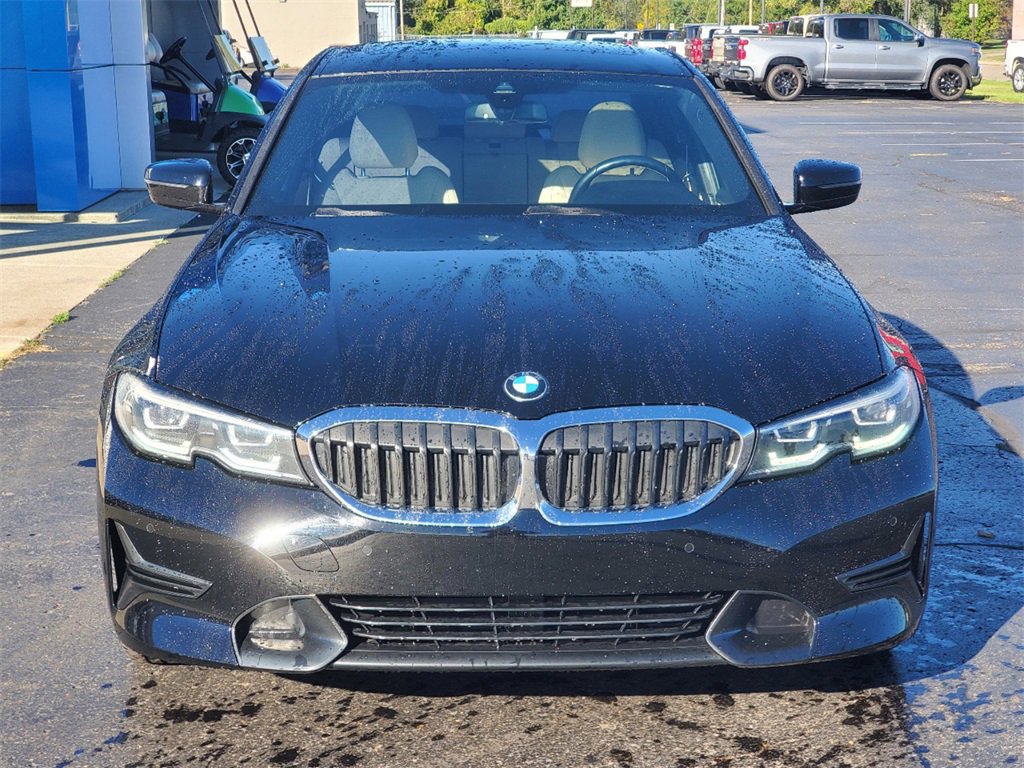 Used 2021 BMW 330i 330i w/ Driving Assistance Package image 2