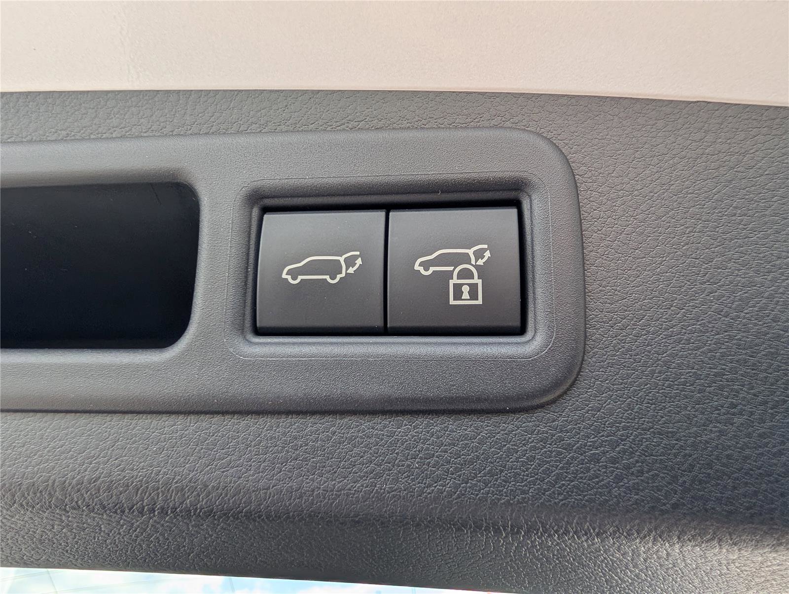 Used 2025 Lexus RX 350 Premium w/ Convenience Package image 14