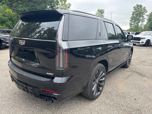 Certified 2026 Cadillac Escalade V w/ LPO, Floor Liner Package AWD/4WD image 4