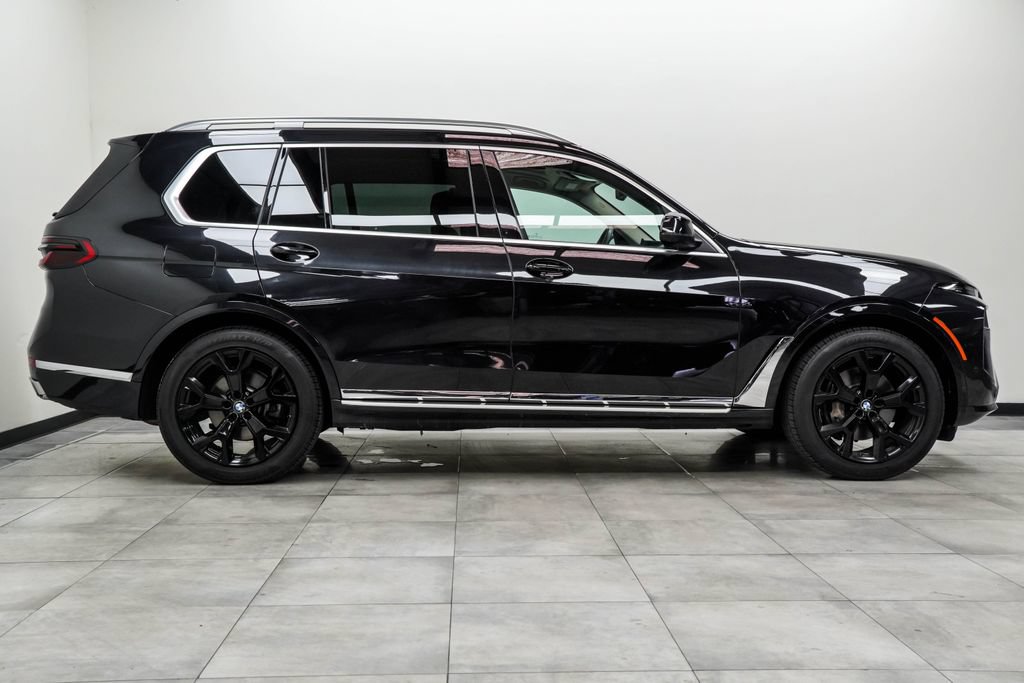 Used 2025 BMW X7 xDrive40i AWD/4WD image 7