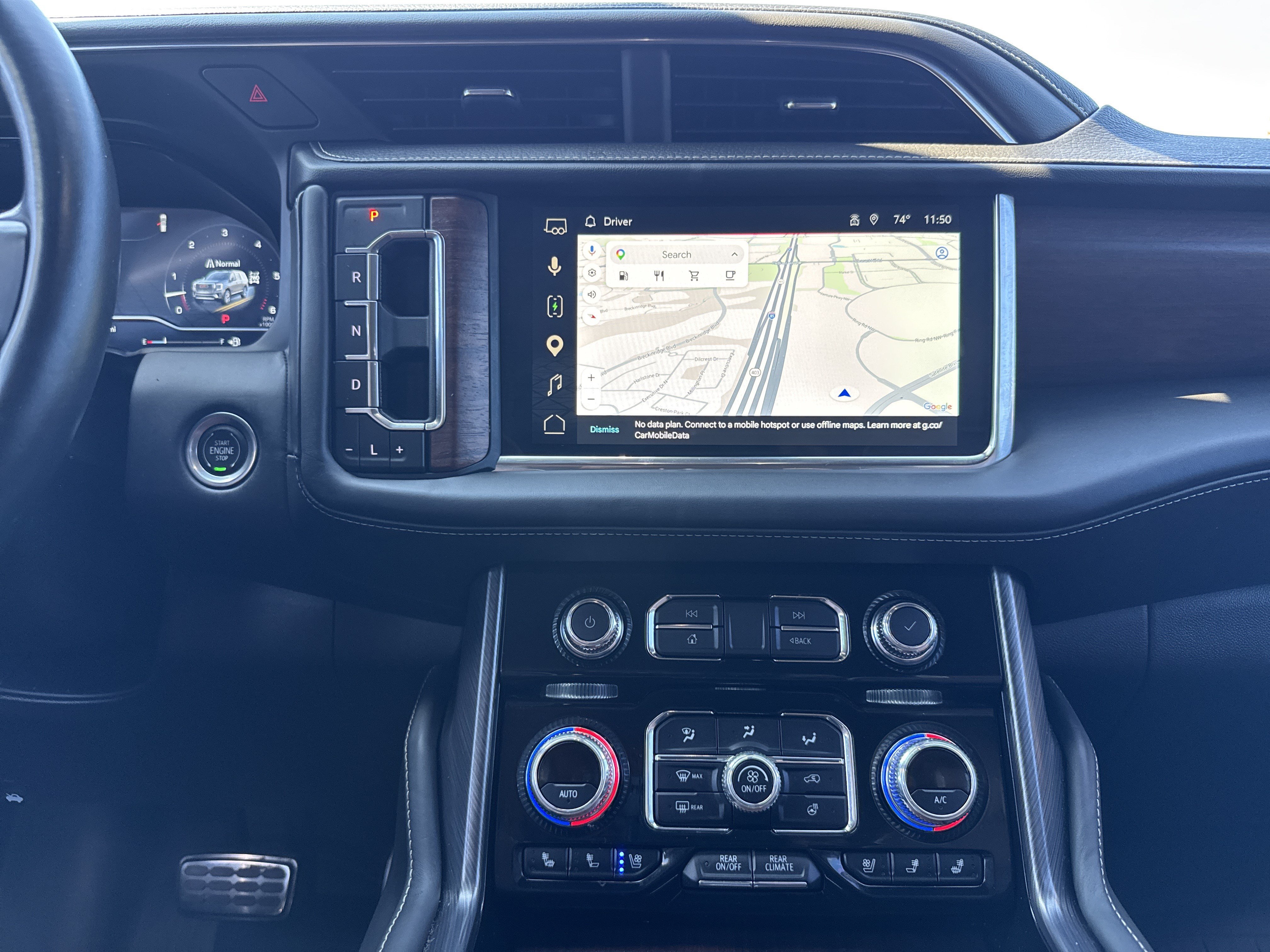 Used 2023 GMC Yukon XL Denali Ultimate w/ LPO, Floor Liner Package AWD/4WD image 33