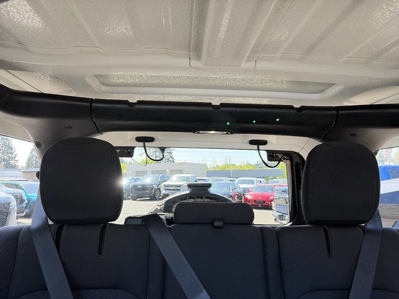 Used 2023 Jeep Wrangler Unlimited Rubicon 4xe AWD/4WD image 43