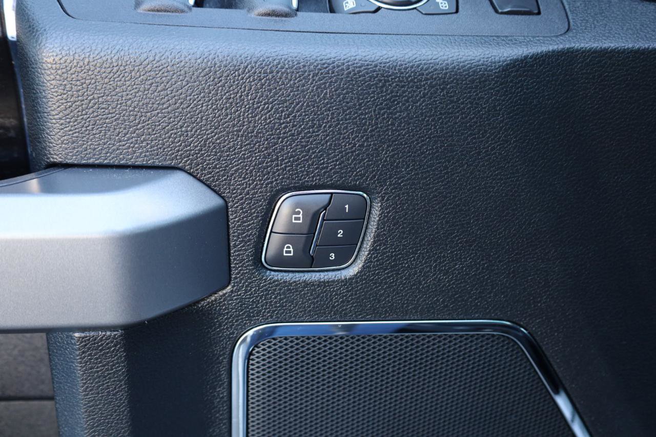 Used 2019 Ford F450 Platinum w/ Platinum Ultimate Package AWD/4WD image 5