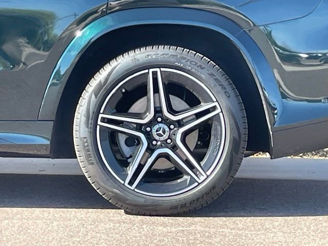 Used 2022 Mercedes-Benz GLS 450 4MATIC image 23