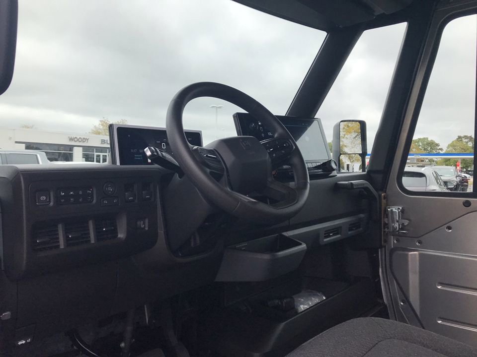 Used 2024 Chevrolet Brightdrop 600 w/ Commercial Equipment Package image 17