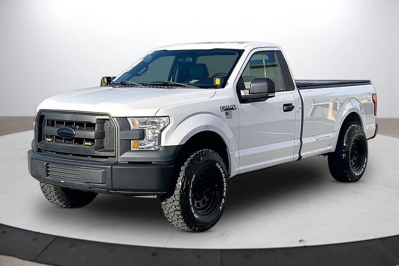 Used 2017 Ford F150 XL w/ Equipment Group 101A Mid image 4