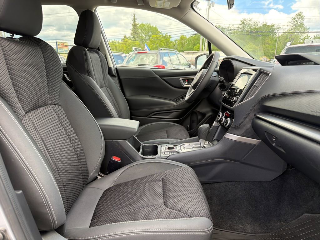 Used 2019 Subaru Forester Premium AWD/4WD image 36