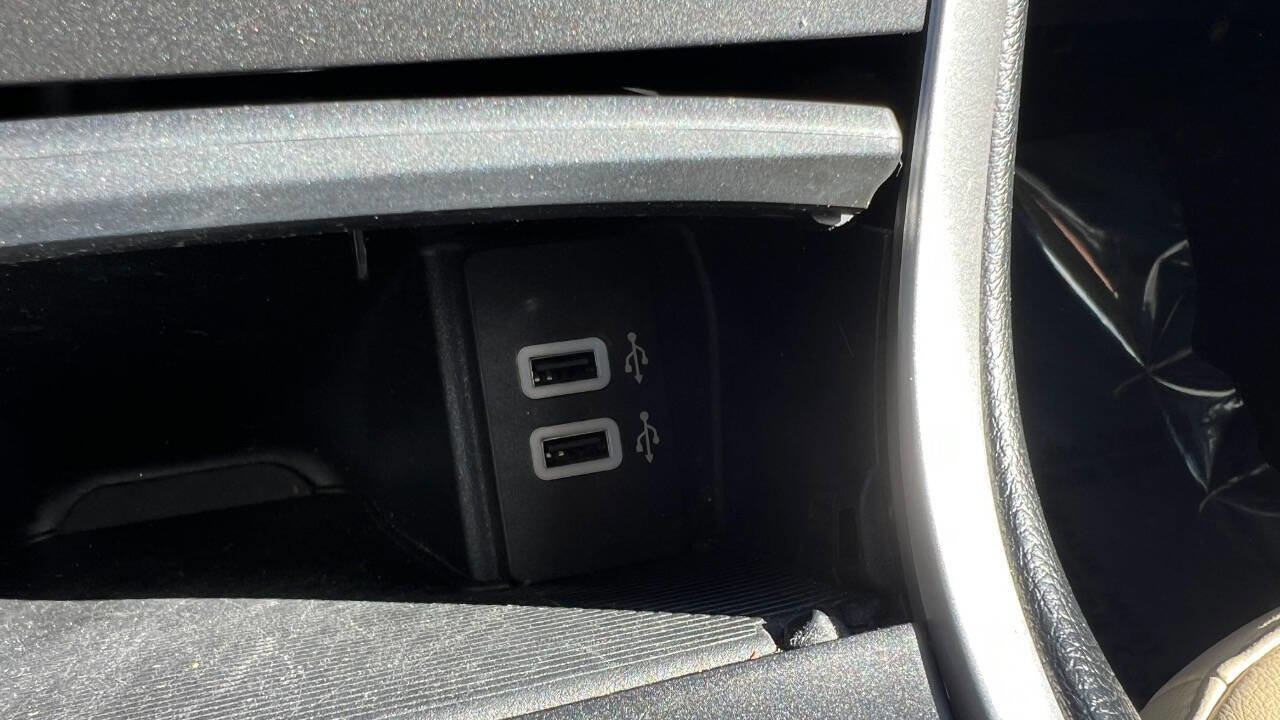 Used 2018 Ford Edge SEL w/ Equipment Group 201A image 16