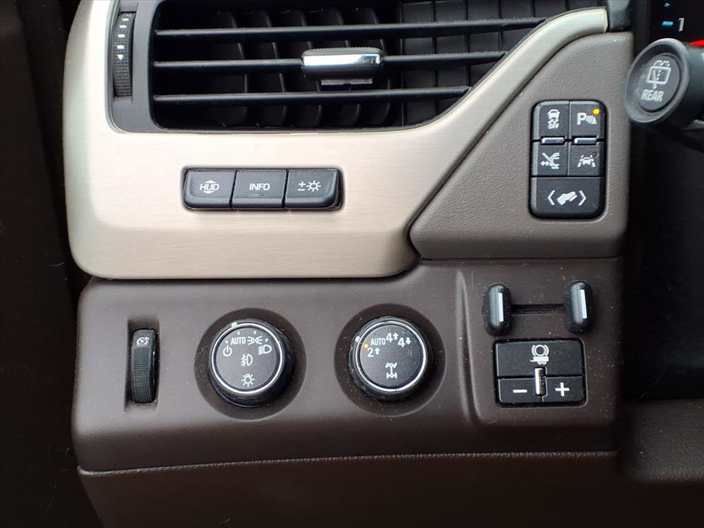 Used 2018 GMC Yukon Denali w/ Denali Ultimate Package image 20