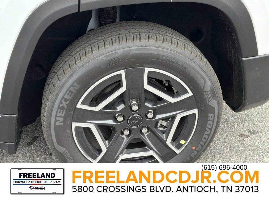 New 2026 Jeep Cherokee Limited image 10