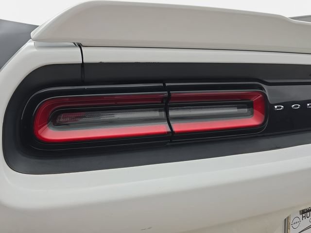 Used 2019 Dodge Challenger SXT RWD image 34