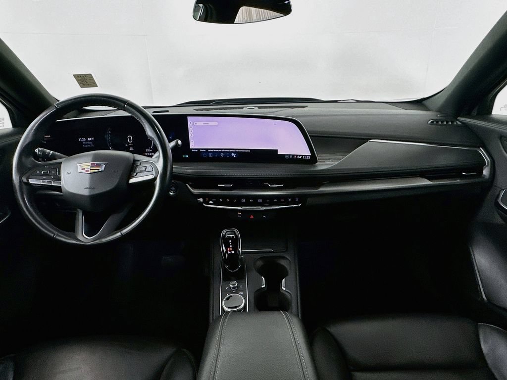 Used 2024 Cadillac XT4 Premium Luxury FWD image 24