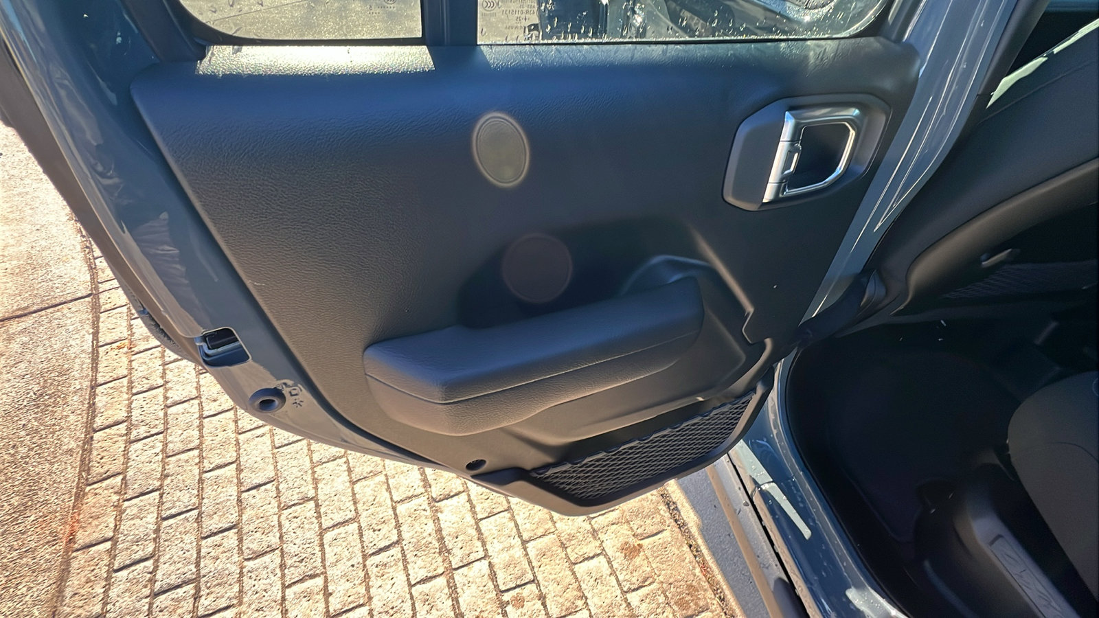 Used 2025 Jeep Wrangler Unlimited Rubicon 4xe w/ Convenience Group image 22