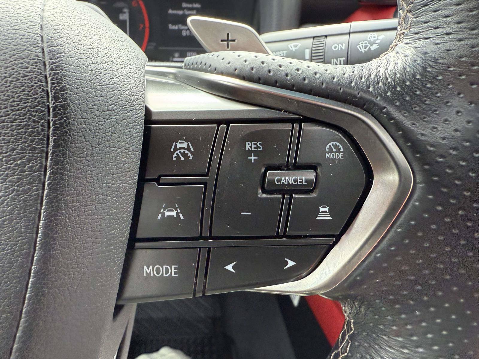 Used 2025 Lexus LX 700h F Sport AWD/4WD image 21