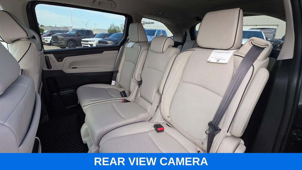 New 2026 Honda Odyssey Touring image 13