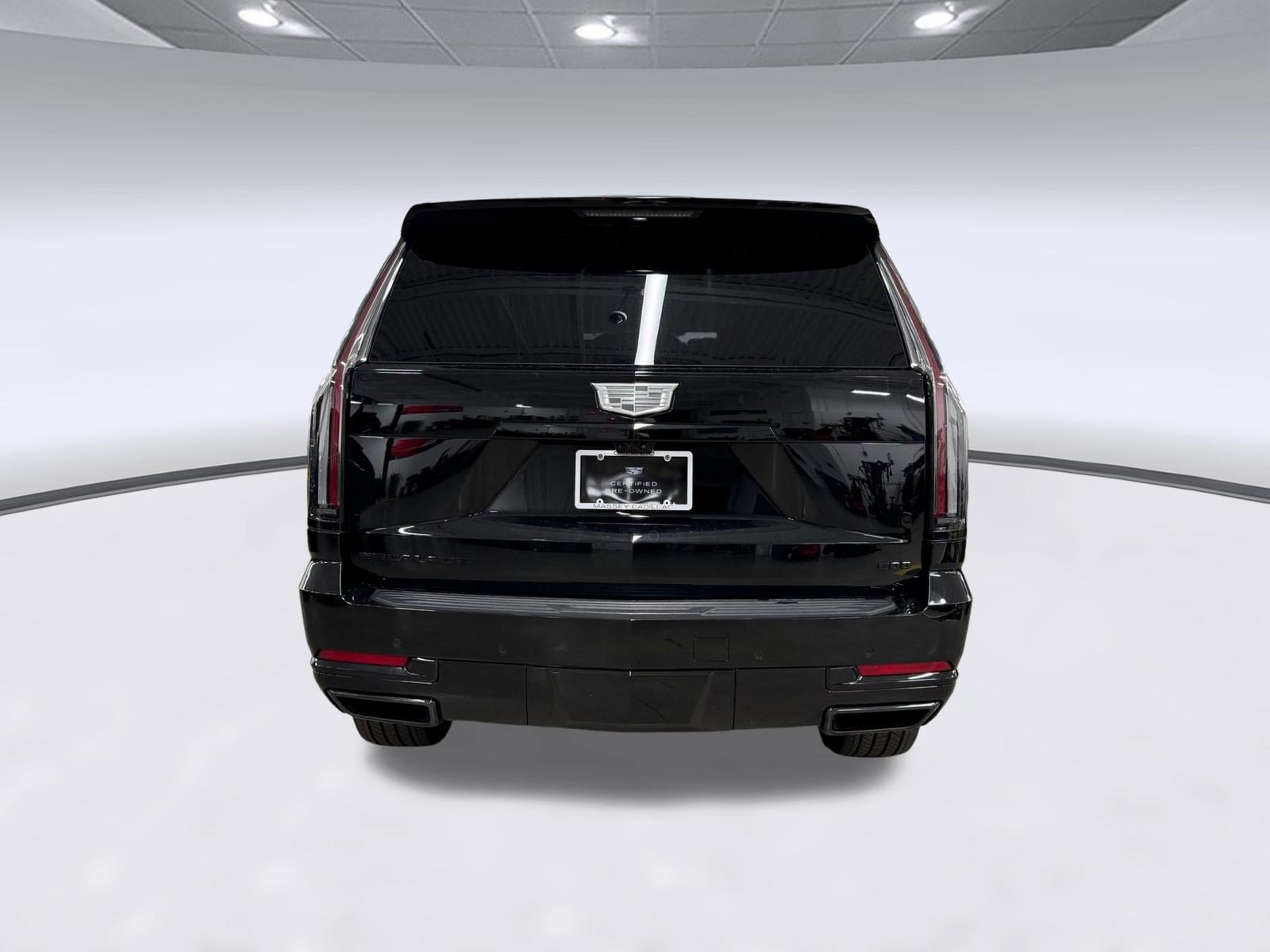 Certified 2025 Cadillac Escalade Sport Platinum w/ LPO, ONYX Package AWD/4WD image 9